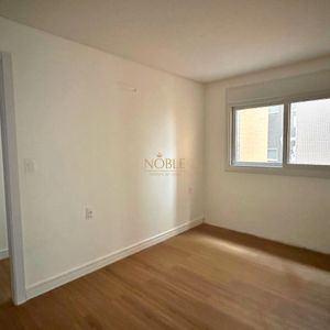 Duplex com 228m², 3 dormitórios, 3 suítes, 1 vaga no Giardino em Torres para Comprar