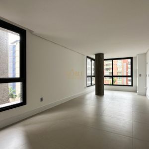 Apartamento com 97m², 2 dormitórios, 2 suítes, 1 vaga no Praça Quatro em Torres para Comprar