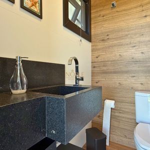 Casa de Condomínio com 623m², 4 dormitórios, 4 suítes, 4 vagas no Reserva das Águas em Torres para Comprar