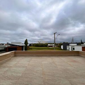 Casa de Condomínio com 306m², 4 dormitórios, 4 suítes, 4 vagas no Reserva das Águas em Torres para Comprar