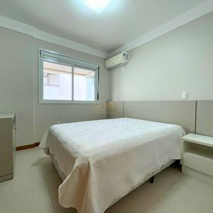 Apartamento com 143m², 3 dormitórios, 3 suítes, 2 vagas no Campana del Mare em Torres para Comprar