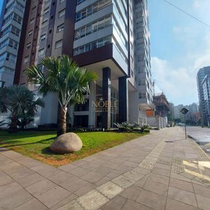 Apartamento com 109m², 3 dormitórios, 1 suíte, 2 vagas no San Pietro em Torres para Comprar