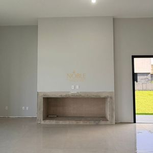 Casa de Condomínio com 222m², 4 dormitórios, 4 suítes, 2 vagas no Reserva das Águas em Torres para Comprar
