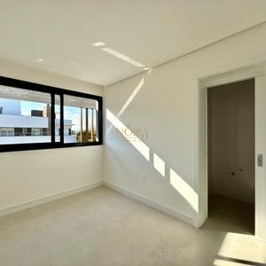 Apartamento com 99m², 2 dormitórios, 2 suítes, 2 vagas no Florença em Torres para Comprar