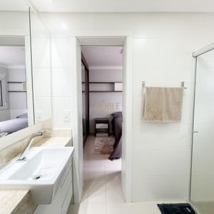 Apartamento com 124m², 3 dormitórios, 3 suítes, 2 vagas no Lê Classic em Torres para Comprar