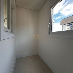 Apartamento com 130m², 3 dormitórios, 1 suíte, 2 vagas no Monterrey em Torres para Comprar