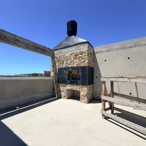 Apartamento com 52m², 1 dormitório, 1 suíte, 1 vaga no Florença em Torres para Comprar