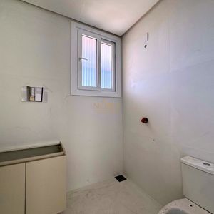 Casa de Condomínio com 280m², 4 dormitórios, 4 suítes, 2 vagas no Reserva das Águas em Torres para Comprar