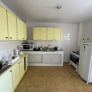 Apartamento com 236m², 4 dormitórios, 1 suíte, 1 vaga no Panorama em Torres para Comprar