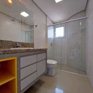 Apartamento com 249m², 4 dormitórios, 4 suítes, 2 vagas no Graziela em Torres para Comprar