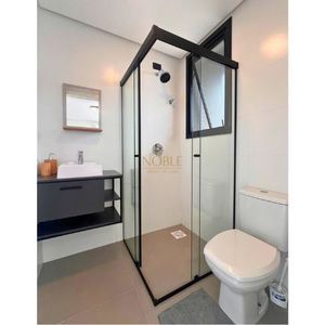 Apartamento com 64m², 2 dormitórios, 1 suíte, 1 vaga no Aston em Torres para Comprar