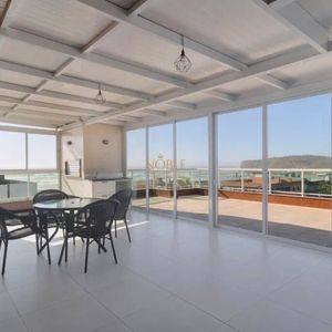 Cobertura com 226m², 3 dormitórios, 1 suíte, 2 vagas no Morada da Cal em Torres para Comprar