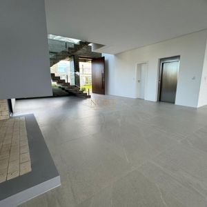 Casa de Condomínio, 5 dormitórios, 5 suítes, 2 vagas no Ocean Side em Torres para Comprar