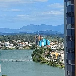 Apartamento com 79m², 2 dormitórios, 1 suíte, 1 vaga no La Vistara em Torres para Comprar