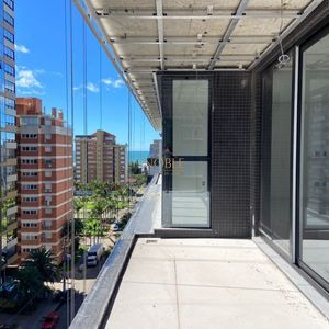 Apartamento com 165m², 3 dormitórios, 3 suítes, 3 vagas no Vanguard em Torres para Comprar