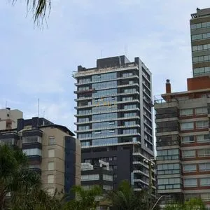 Apartamento com 385m², 4 dormitórios, 4 suítes, 2 vagas no Vanguard em Torres para Comprar