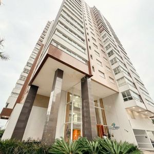 Apartamento com 110m², 3 dormitórios, 1 suíte, 2 vagas no San Pietro em Torres para Comprar