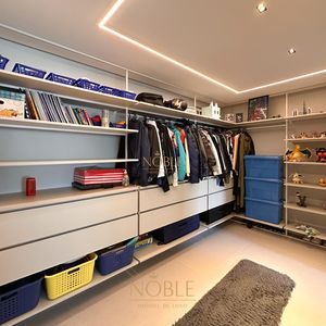 Cobertura com 344m², 3 dormitórios, 3 suítes, 3 vagas no Ares em Torres para Comprar