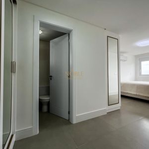 Cobertura com 270m², 3 dormitórios, 3 suítes, 2 vagas no Di milano em Torres para Comprar