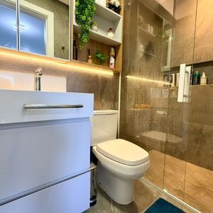 Apartamento com 114m², 2 dormitórios, 1 suíte, 2 vagas no Morada do Parque em Torres para Comprar