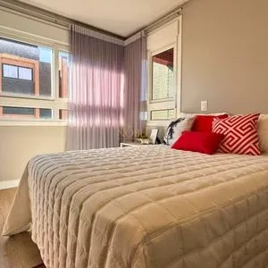 Apartamento com 247m², 4 dormitórios, 2 suítes, 2 vagas no Dom Raphael em Torres para Comprar