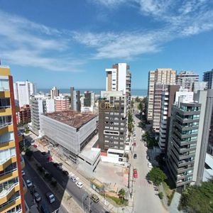 Apartamento com 142m², 3 dormitórios, 1 suíte, 2 vagas no Torre de La Cité em Torres para Comprar