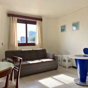Apartamento com 65m², 2 dormitórios no Edifício Porto Seguro em Torres para Comprar