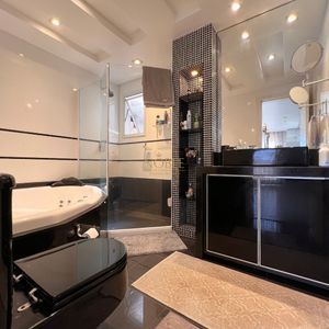 Cobertura com 471m², 4 dormitórios, 4 suítes, 6 vagas no Punta del Mare em Torres para Comprar