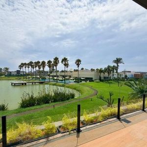 Casa de Condomínio com 390m², 5 dormitórios, 5 suítes, 3 vagas no Condomínio Ilhas Park em Torres para Comprar