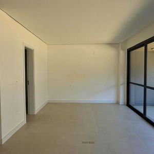 Apartamento com 52m², 1 dormitório, 1 vaga no Florença em Torres para Comprar