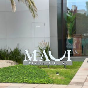 Apartamento com 90m², 2 dormitórios, 2 suítes, 2 vagas no Maui Residencial em Torres para Comprar