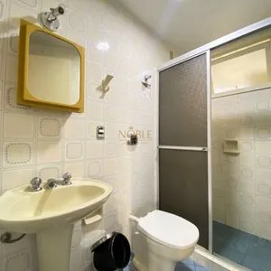Apartamento com 52m², 1 dormitório, 1 vaga no San Remo em Torres para Comprar