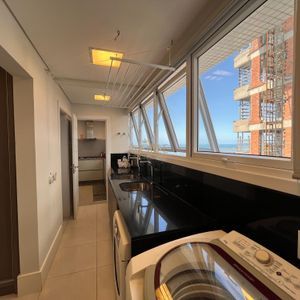 Apartamento com 296m², 4 dormitórios, 4 suítes, 3 vagas no Infinity Ocean em Torres para Comprar