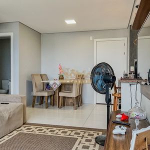 Apartamento com 60m², 2 dormitórios, 1 suíte, 1 vaga no Residencial Jardim Europa em Torres para Comprar