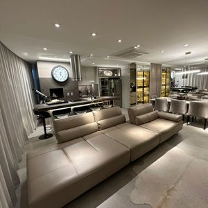 Apartamento com 94m², 2 dormitórios, 2 suítes, 2 vagas no Dall'acqua em Torres para Comprar