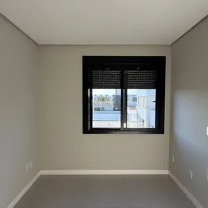 Geminado com 141m², 3 dormitórios, 1 suíte, 2 vagas no bairro Morada das Palmeiras em Torres para Comprar