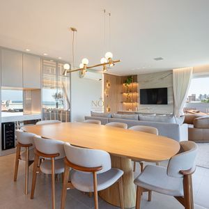 Apartamento com 150m², 3 dormitórios, 1 suíte, 2 vagas no Morada do Parque em Torres para Comprar