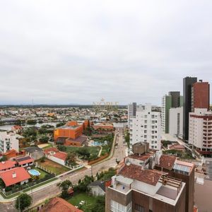 Apartamento com 249m², 4 dormitórios, 4 suítes, 3 vagas no Graziela em Torres para Comprar