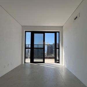 Apartamento com 105m², 2 dormitórios, 2 suítes, 1 vaga no Vesta em Torres para Comprar