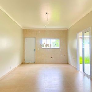 Casa com 118m², 2 dormitórios, 1 suíte, 2 vagas no bairro Novo Passo em Passo de Torres para Comprar