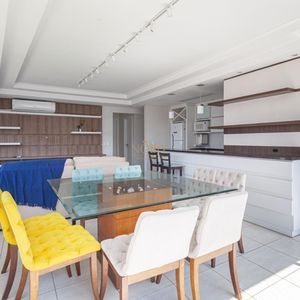 Apartamento com 82m², 2 dormitórios, 1 suíte, 1 vaga no Rosenda em Torres para Comprar