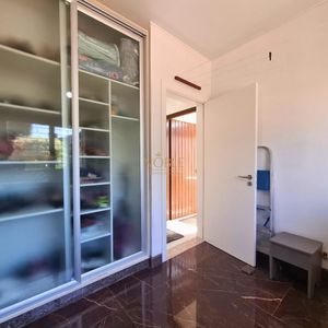 Casa, 3 dormitórios, 1 suíte, 2 vagas no bairro Stan em Torres para Comprar