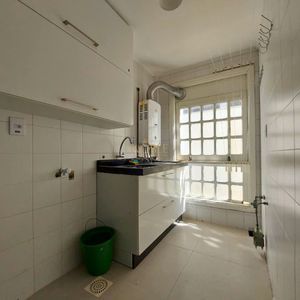 Apartamento com 104m², 3 dormitórios, 1 suíte, 1 vaga no Caribe em Torres para Comprar