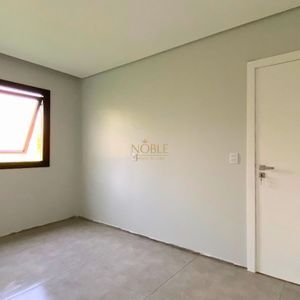 Casa com 201m², 3 dormitórios, 3 suítes, 2 vagas no Reserva das Águas em Torres para Comprar