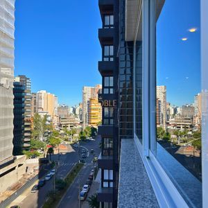 Apartamento com 88m², 3 dormitórios, 1 suíte, 2 vagas no Perito Moreno em Torres para Comprar