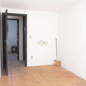 Casa com 260m², 5 dormitórios, 1 suíte, 2 vagas no bairro Praia Grande em Torres para Comprar