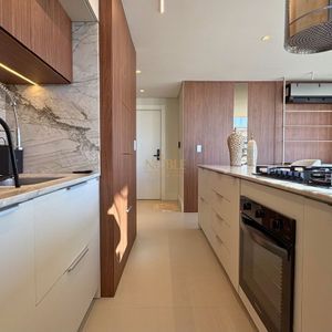 Apartamento com 142m², 3 dormitórios, 3 suítes, 2 vagas no Voga em Torres para Comprar