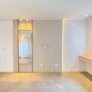 Apartamento com 166m², 2 dormitórios, 2 suítes, 3 vagas no La Vistara em Torres para Comprar