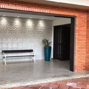 Apartamento com 200m², 3 dormitórios, 1 suíte, 2 vagas no Marina Del Rey em Torres para Comprar