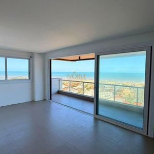 Apartamento com 93m², 2 dormitórios, 2 suítes, 2 vagas no Bella Vita em Torres para Comprar